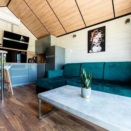 Fields Village Sosnówka